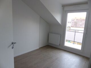  Appartement à louer 3 pièces 60 m²