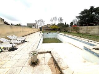  Propri�t�/ch�teau � vendre 5 pi�ces 210 m�