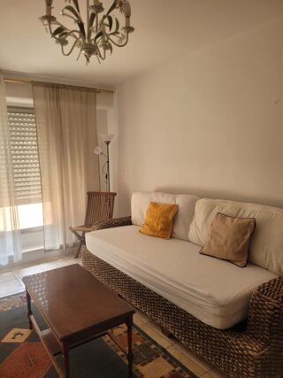  Appartement à louer 2 pièces 45 m²