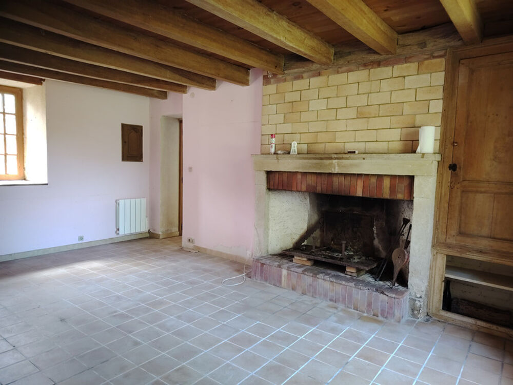 Maison à vendre 9 pièces IRAIS (79)