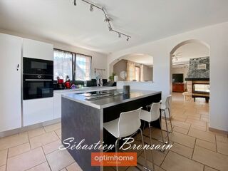  Maison � vendre 10 pi�ces 295 m�