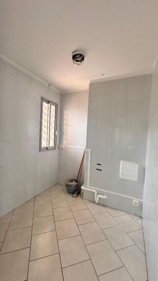  Appartement � vendre 4 pi�ces 90 m�