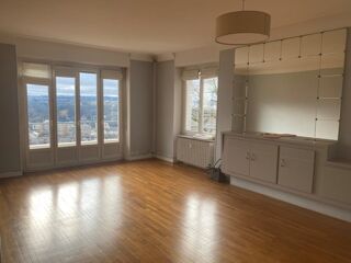  Appartement � louer 4 pi�ces 100 m�