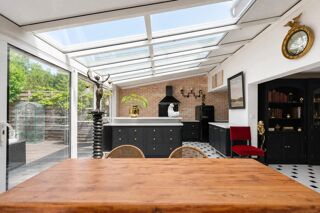  Propriété/château à vendre 6 pièces 176 m²