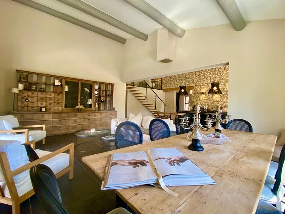 Vente Propriété/Château Superbe maison en pierres avec piscine dans le Luberon Menerbes