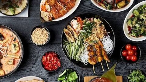 Restaurant  Concept Street-food Emplacement No 1 M&Acirc;CON centre ville 119900 71000 Macon