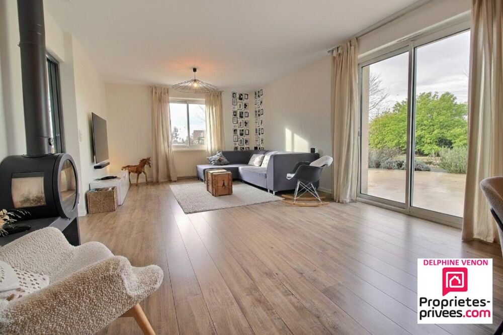 Exclusivité - Maison 5 chambres proche des écoles et des commerces sur un terrain de 1700 m² environ à Châteauneuf Sur Loire