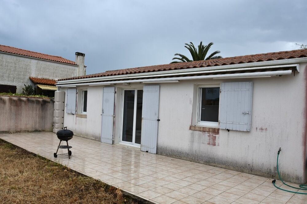 Dpt Charente Maritime (17), Ile d'Oléron, LA BREE LES BAINS, Maison à vendre 4 pièces