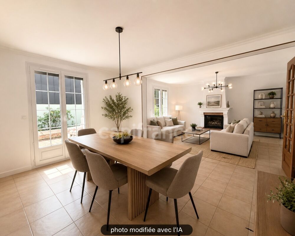 Maison familiale de 131 m² à vendre à Cergy Village  3 chambres, bureau, jardin et garage