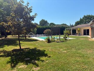  Villa à vendre 6 pièces 170 m²