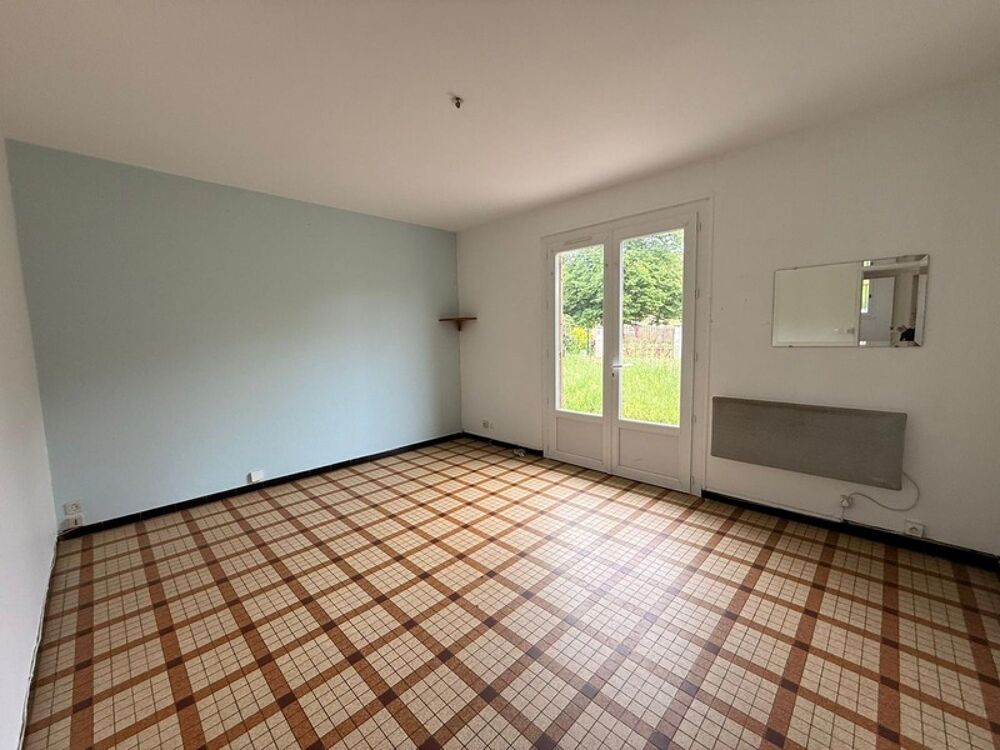 Vente Maison Maison à vendre 2 chambres sur terrain constructible  de 1200 m2 ( possibilité de seconde maison ) Lesparre medoc