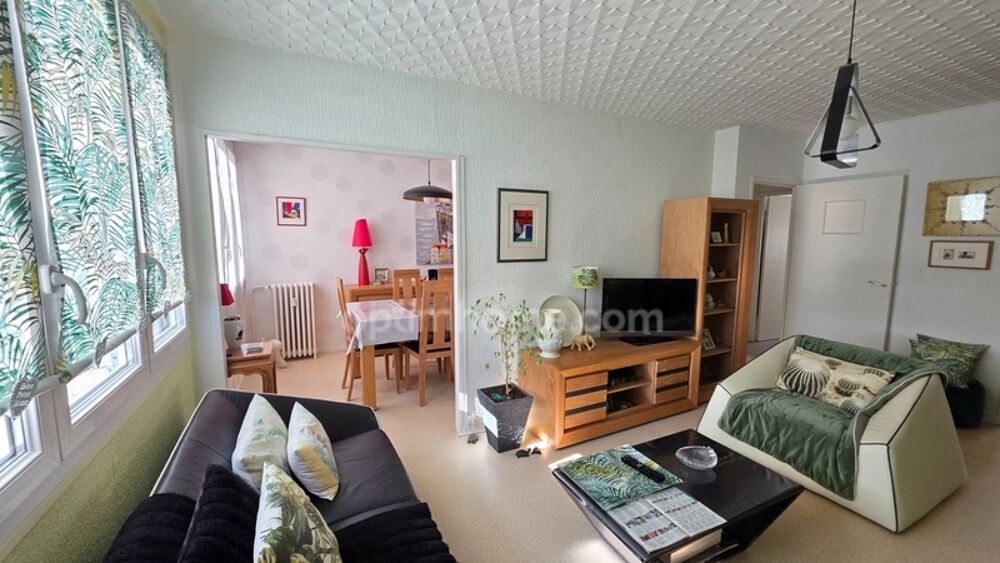 PROCHE CARMES BEL APPARTEMENT RENOVE AU 4 EME ETAGE SANS ASCENSEUR AVEC GARAGE ET CAVE