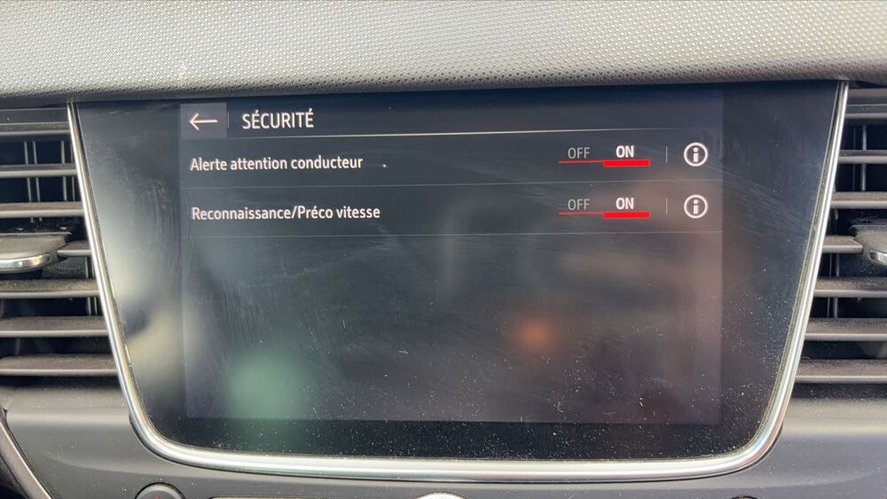 Crossland X 1.2 TURBO 110.0 Innovation - Entretien constructeur 2019 occasion 81100 Castres