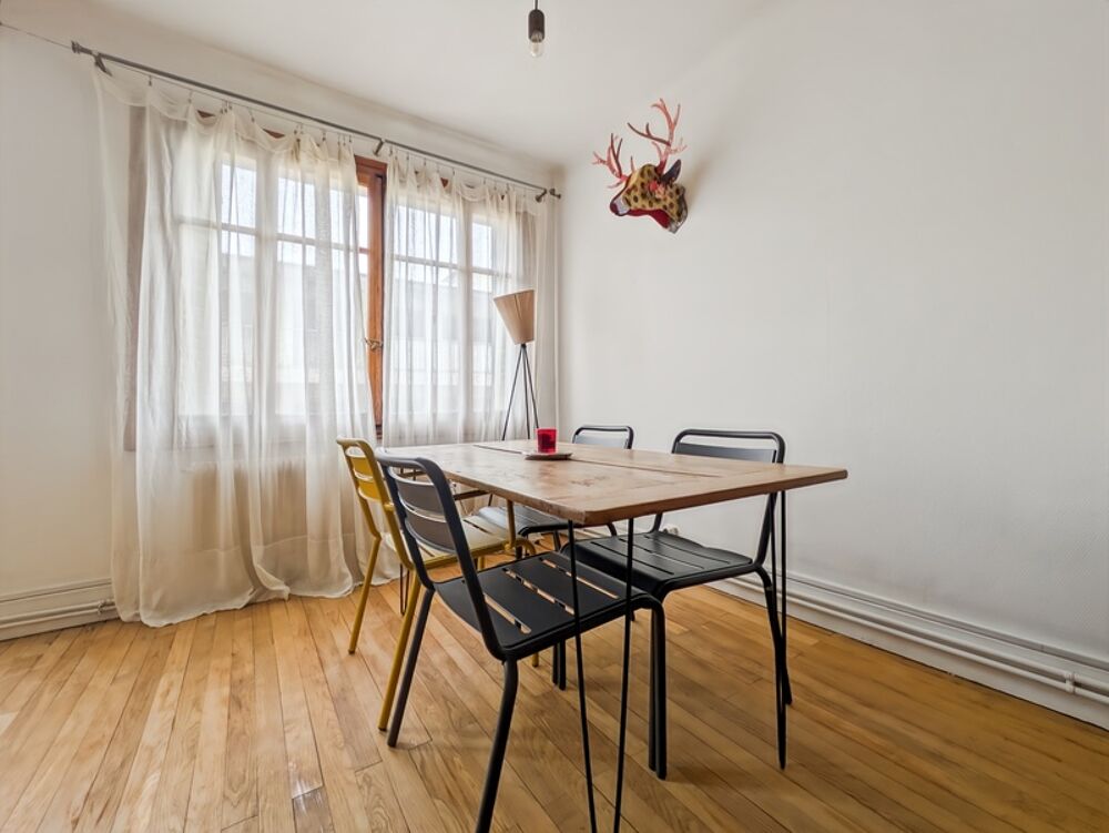 Vente Appartement Dpt Haute Savoie (74), à vendre EVIAN-LES-BAINS Appartement T3 de 78 m² au centre ville Evian les bains