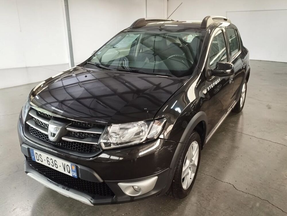 Sandero 0.9 TCE 90 STEPWAY PRESTIGE 2015 occasion 06640 Saint-Jeannet