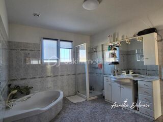  Maison � vendre 6 pi�ces 180 m�