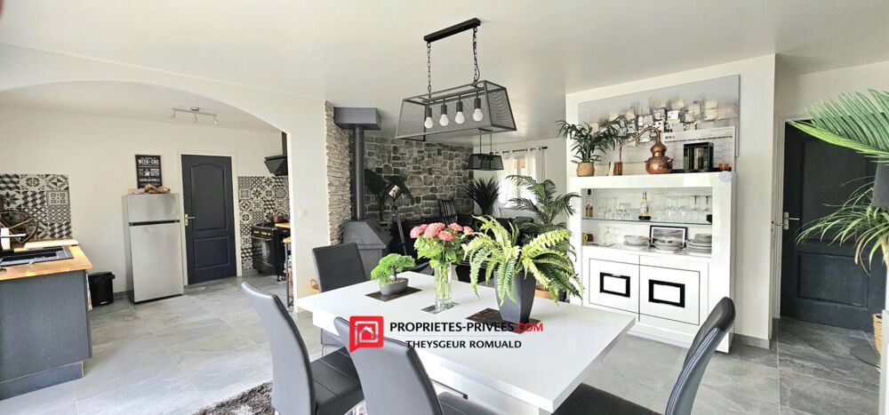Vente Maison Maison Egreville 6 pièce(s) 145 m2 Egreville