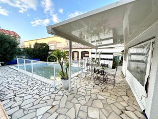  Villa  vendre 11 pices 220 m