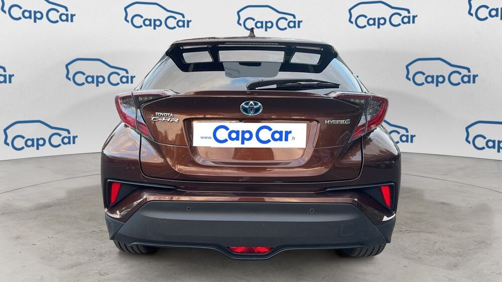 C-HR 1.8 VVT-i 122 Hybrid 2WD CVT 99 Distinctive - Automatique 2018 occasion 33000 Bordeaux