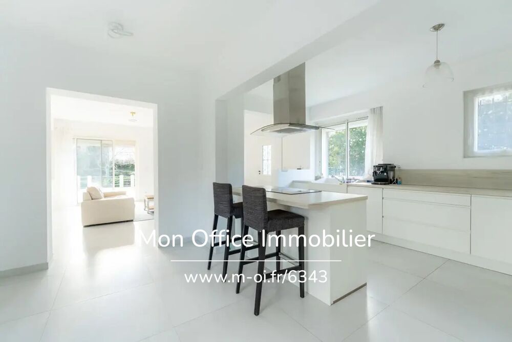 Référence : 6343-ETH. - Maison de ville - 220m2 - 8 pièces - 5 chambres - Annexe indépendante - Quartier Saint-Jérome - Aix-en-P
