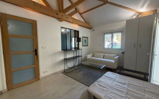  Appartement à louer 2 pièces 28 m²