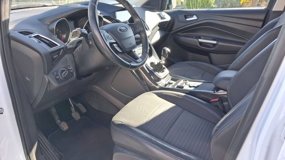 Kuga 2.0 TDCI 150 Titanium 2017 occasion 35170 Bruz