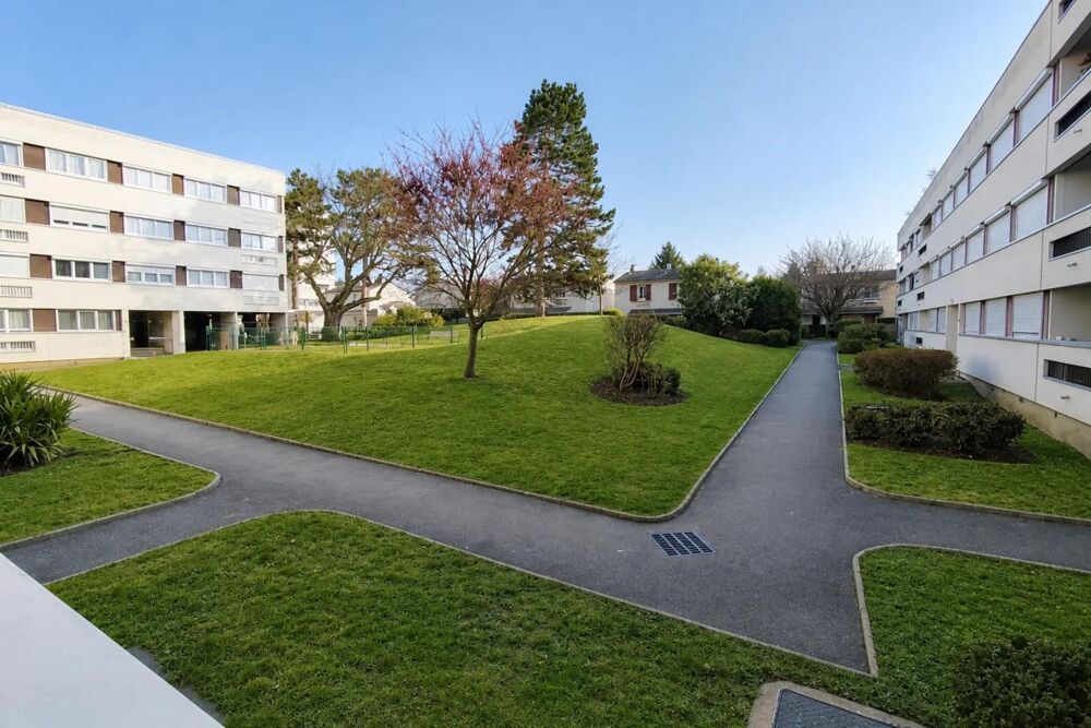 Appartement 2 pièces 55 m² · à Plaisir · 55 m² · 159 000 €