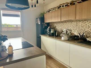 Appartement à louer 4 pièces 85 m² Nantes