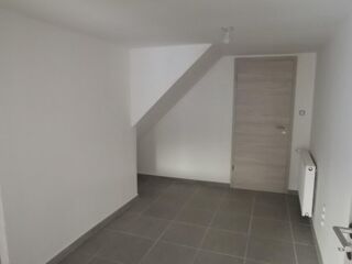  Appartement à louer 4 pièces 52 m²