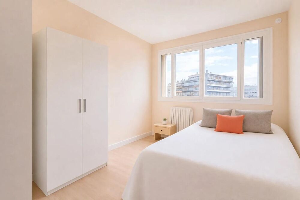 Vente Appartement Appartement LOUÉ de 4 pièces de 68 m2 en vente à Grenoble Grenoble