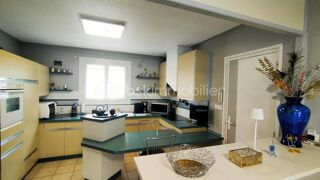  Maison à vendre 6 pièces 145 m²