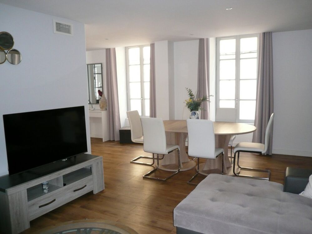 Vente Immeuble ? COGNAC Rue Pi�tonne IMMEUBLE de RAPPORT Local Commercial et Appartement ? Cognac