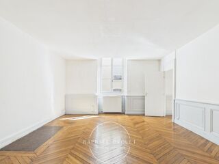 Location Appartement LYON 2 – BELLECOUR : UN T2 DE CARACTÈRE POUR VIVRE LA PRESQU'ÎLE À PIED Lyon 2