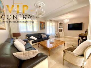  Propri�t�/ch�teau � vendre 9 pi�ces 264 m�