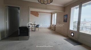 Vente Maison Maison à finir de rénover 180m2 habitables Ayron