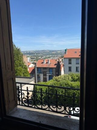  Appartement à louer 5 pièces 67 m² Saint etienne