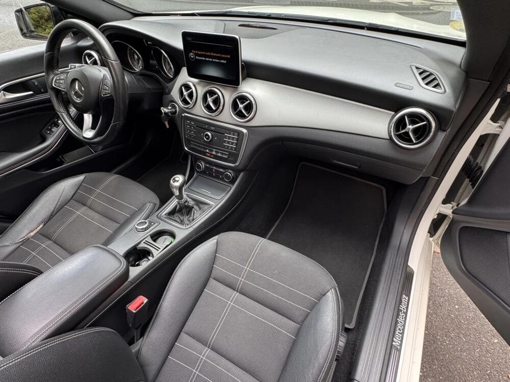 Classe CLA 200d SENSATION 2015 occasion 94100 Saint Maur Des Fossees