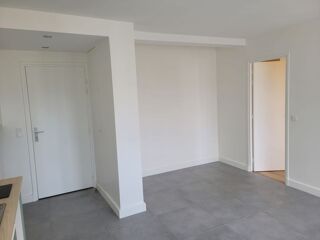  Appartement à louer 2 pièces 35 m²