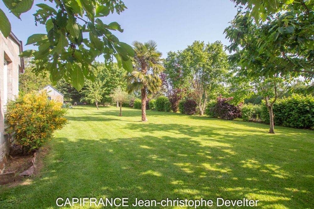 Maison à vendre proche de GORRON (53) maison en pierre de plain pied 4 chambres sur terrain de 6 300 m2