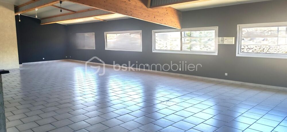 Vente Immeuble NIMES - ENSEMBLE IMMOBILIER DE 900M²  EN R+2 - 3 PLATEAUX INDEPENDANTS Nimes