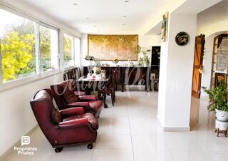  Propriété/château à vendre 14 pièces 413 m²