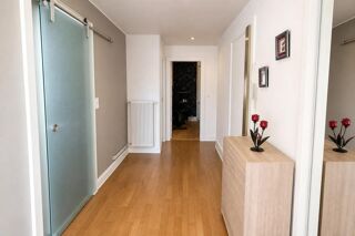  Appartement à vendre 5 pièces 96 m²