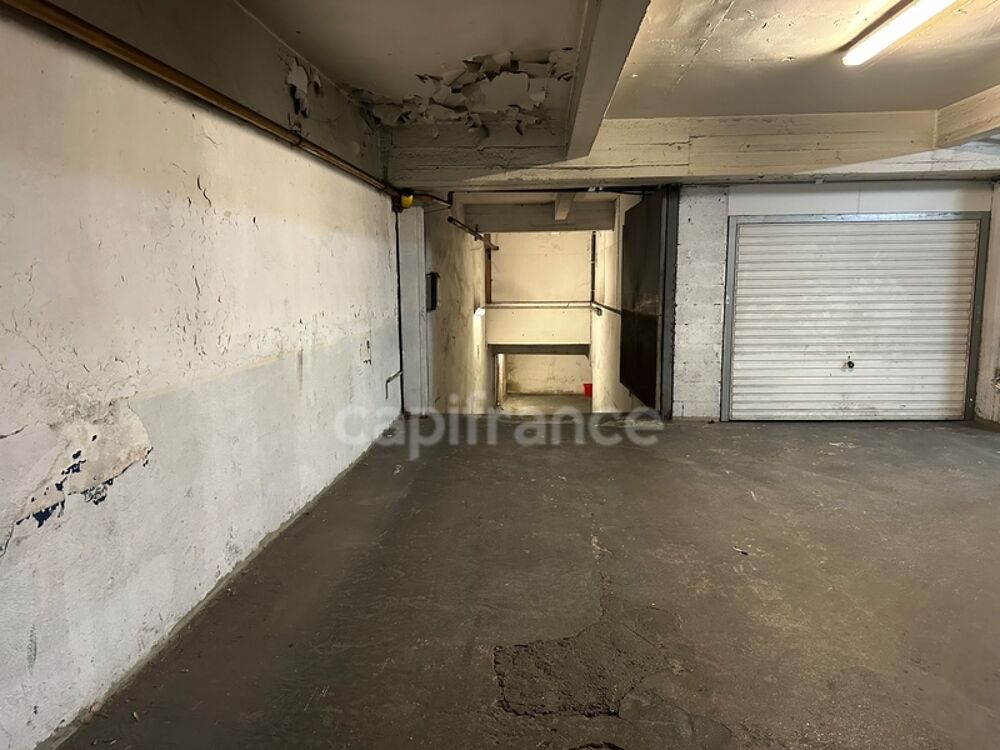 Vente Parking/Garage Box à vendre BAGNOLET (93) - 216 rue de Noisy-le-sec, proche LES LILAS Bagnolet