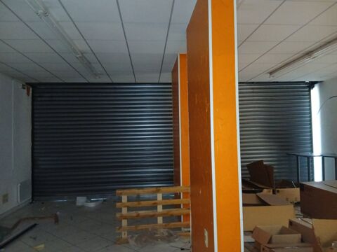   A LOUER - CELLULES COMMERCIALES 
