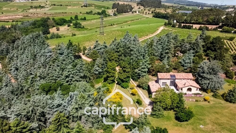 Propriété dException  Domaine Privé en AOP Cornas // LArt de Vivre, lÉlégance et la Nature en Harmonie