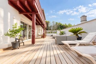  Villa à vendre 6 pièces 188 m² Biarritz
