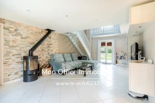  Villa � vendre 5 pi�ces 170 m�