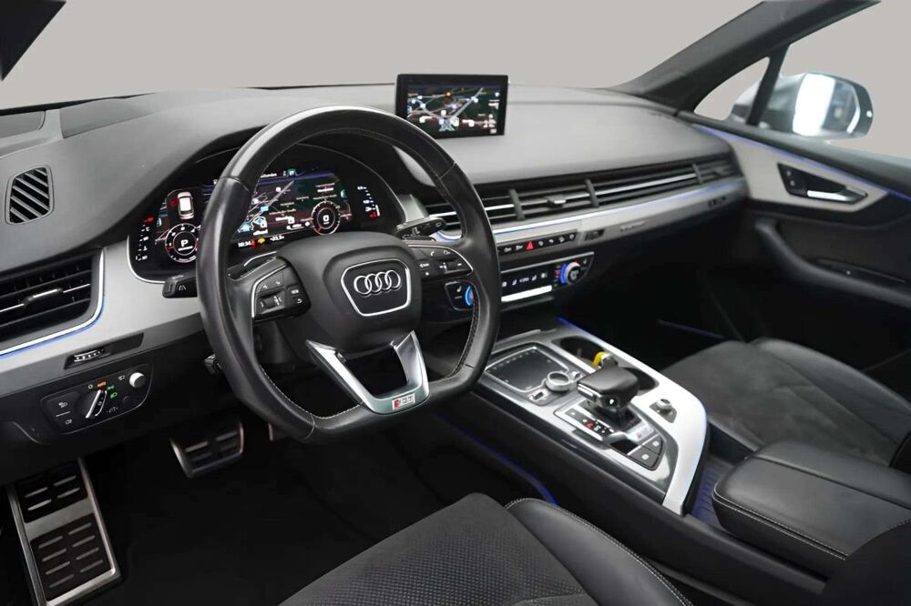 SQ7 Quattro 4.0 V8 TDI 435ch • Toit ouvrant Cam&eacute;ra de recul 2018 occasion 33600 Pessac