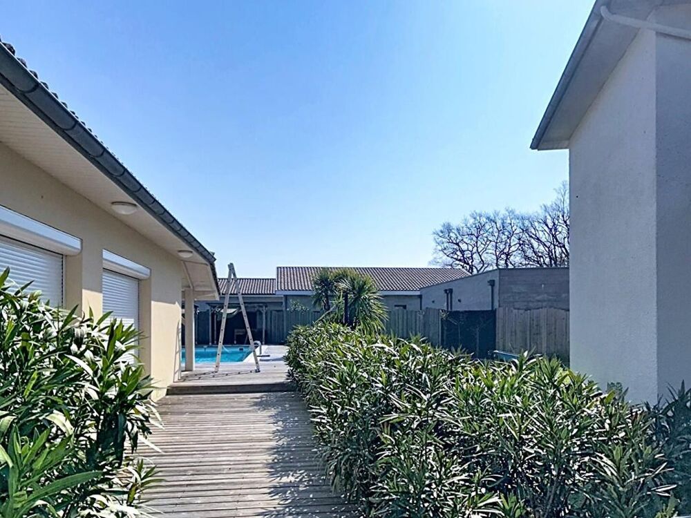 à vendre  Maison Saint-Sulpice-et-Cameyrac (33450)