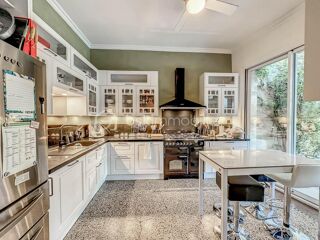  Proprit/chteau  vendre 12 pices 320 m